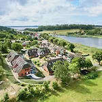 Mit Balkon Und Seeblick Im 1 Og Appart hôtel 3*