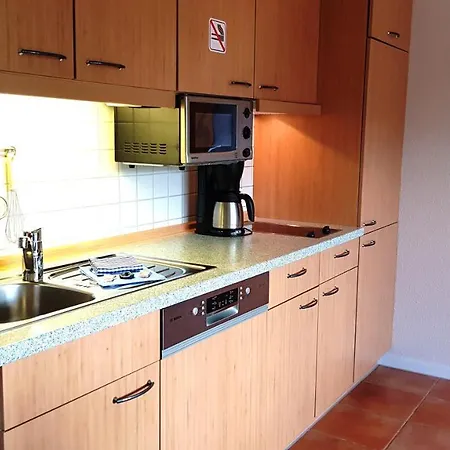 Mit Balkon Und Seeblick Im 1 Og Зеллин